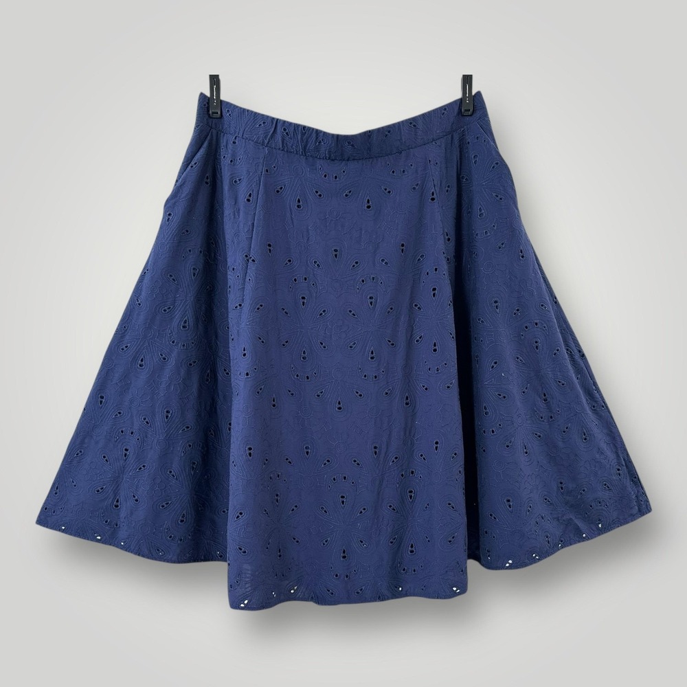 Torrid Skirt Womens 3 3X Blue Embroidered Eyelet Lace Long Flare Lined Boho Full